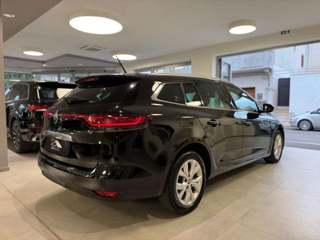 Renault Megane Sporter Sporter 1.5 blue dci Business 115cv edc