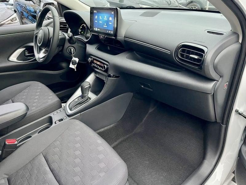 Toyota Yaris 1.5h Active - NUOVO