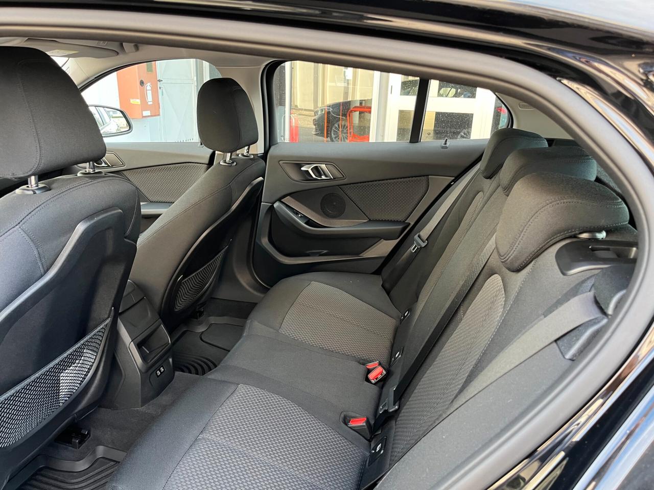 Bmw 120d xDrive 5p. Business Advantage 190CV
