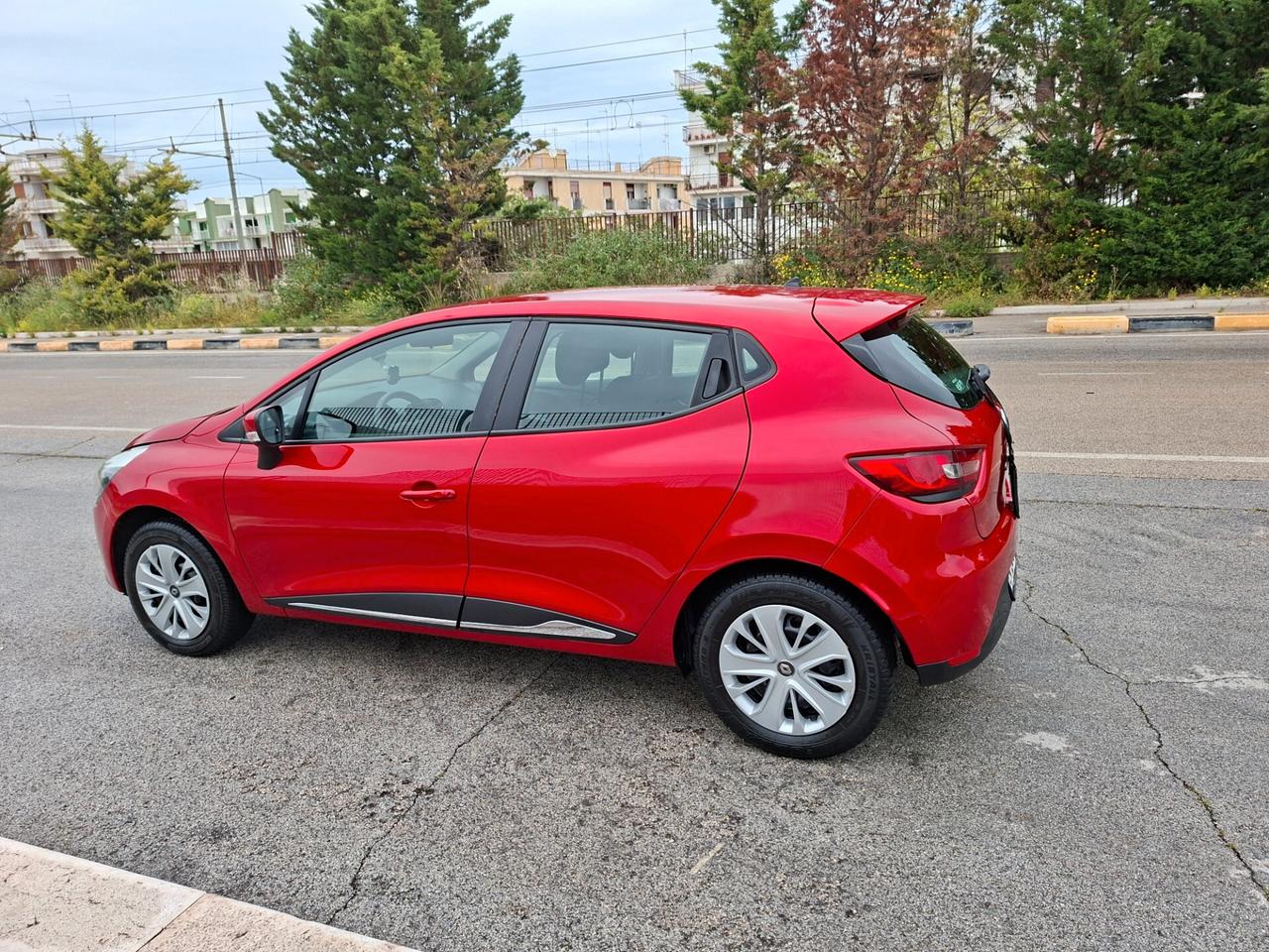 Renault Clio 1.2 75CV GPL 5 porte Wave