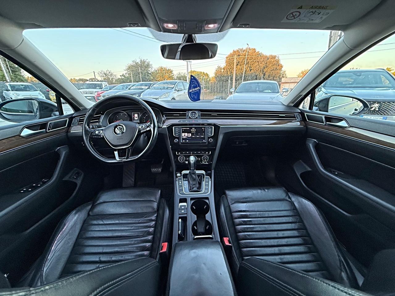 Volkswagen Passat 1.6 TDI SCR DSG Business BMT Garanzia 12 Mesi