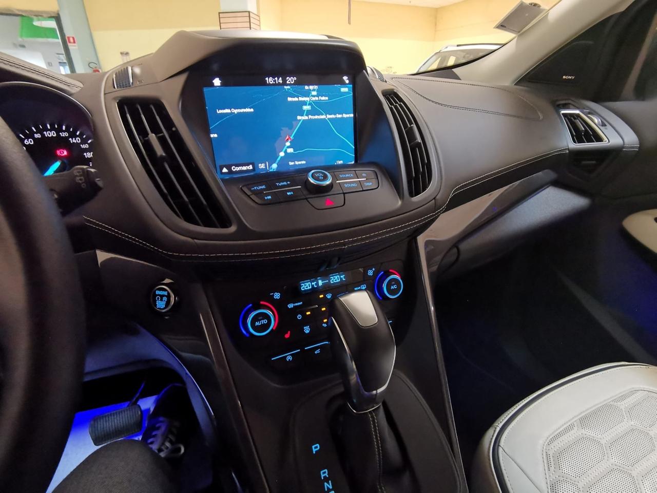 Ford Kuga 2.0 TDCI 180 CV S&S 4WD Powershift Vignale