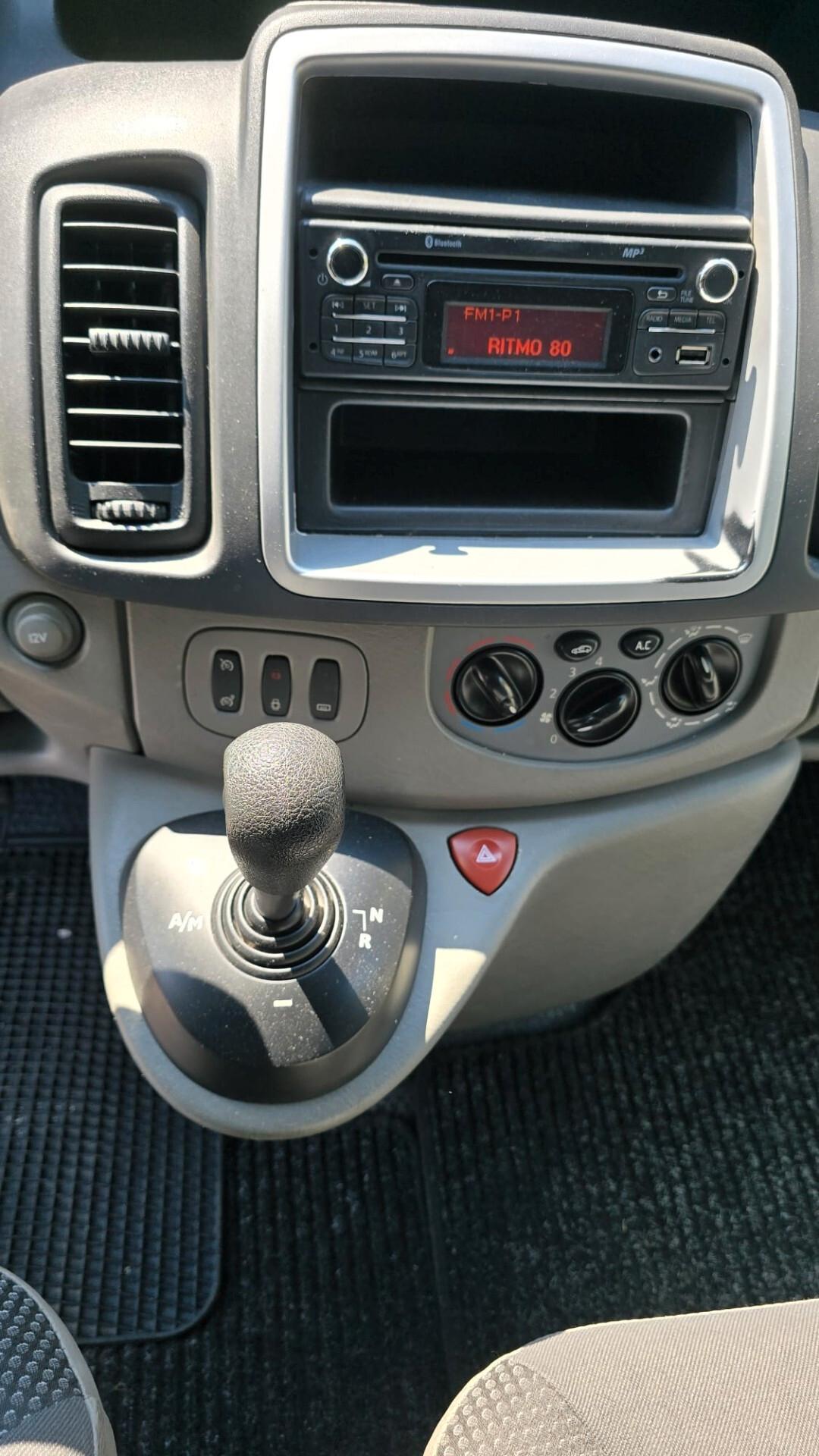 Opel Vivaro 27 2.0 CDTI 120CV PC-TN Tour Cosmo Easytronic Fap