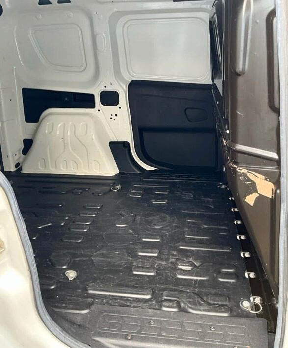 FIAT DOBLO CARGO 1.3 MTJ 95CV