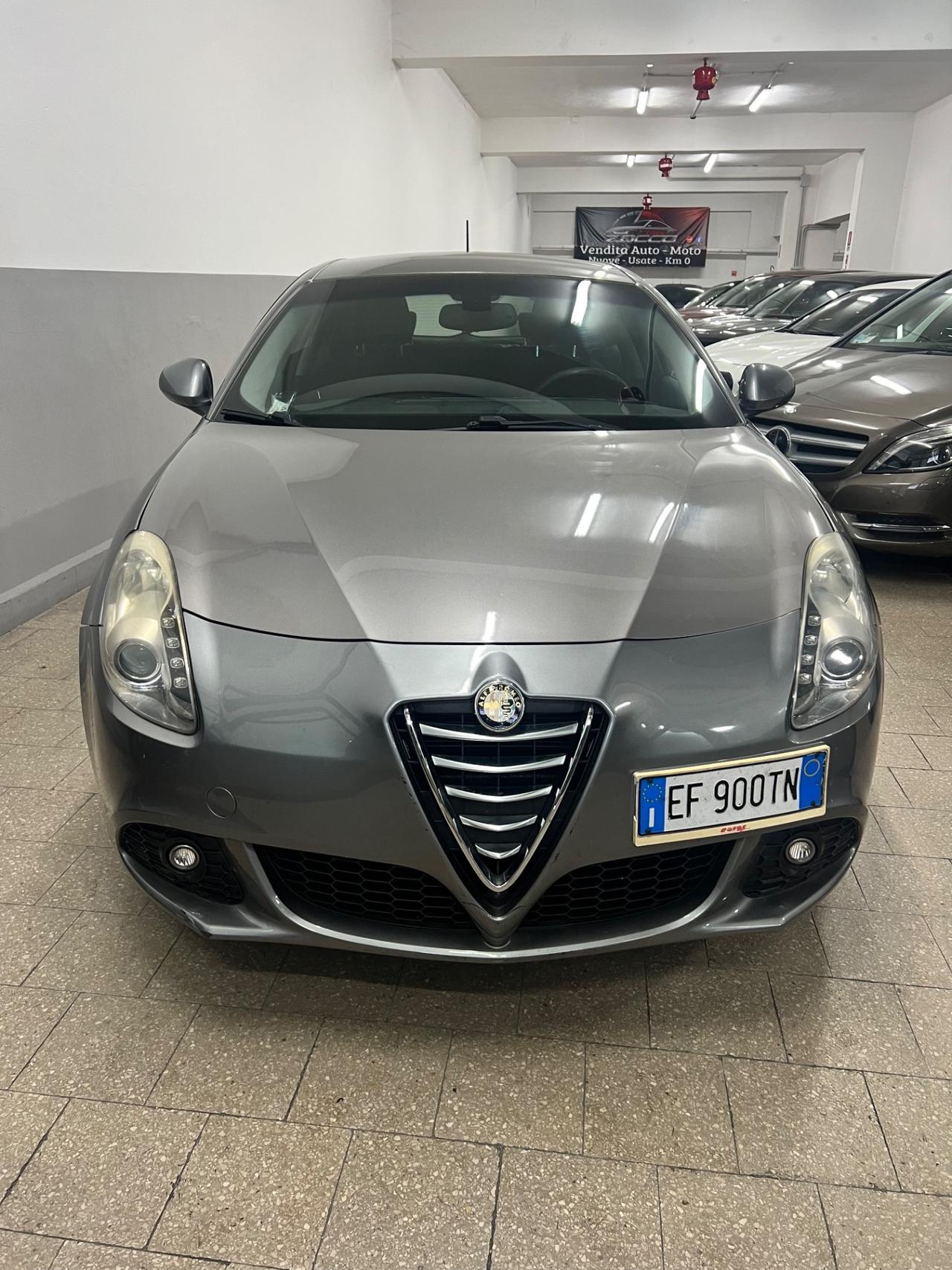 Alfa Romeo Giulietta 2.0 JTDm-2 140 CV Distinctive