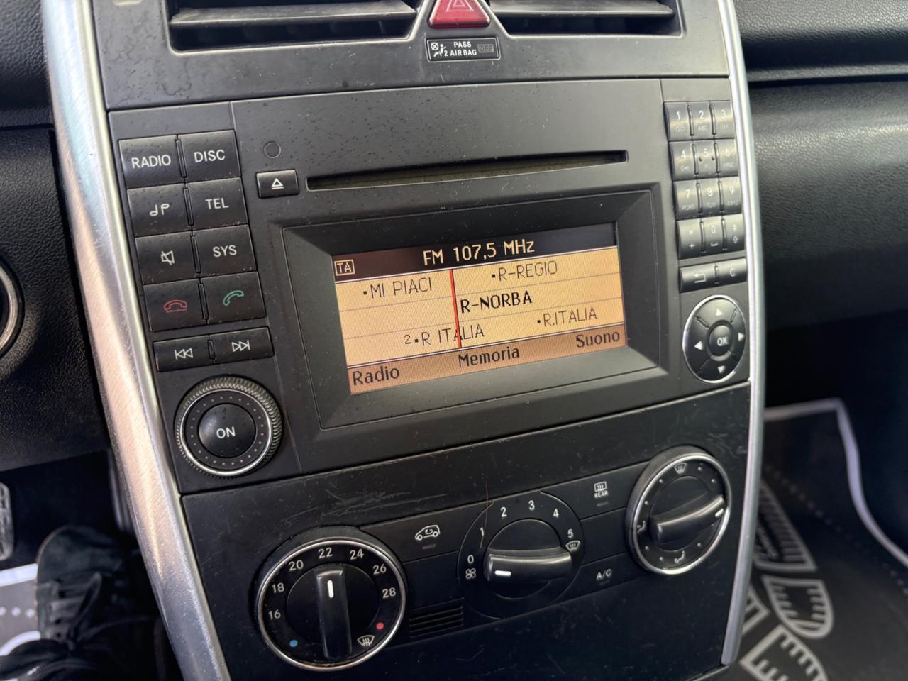 Mercedes-benz A 160 CDI BlueEFFICIENCY Elegance