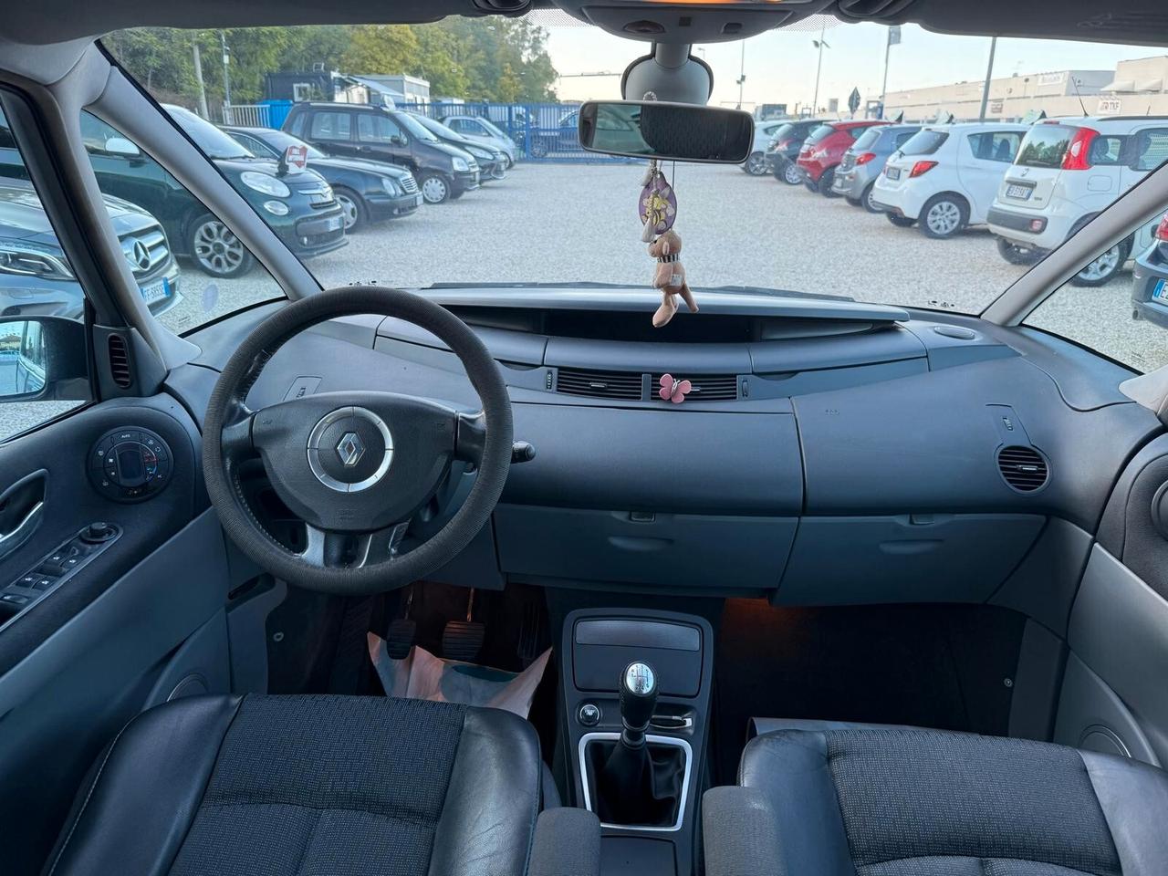 Renault Espace Grand 2.0 dCi 175CV Dynamique II