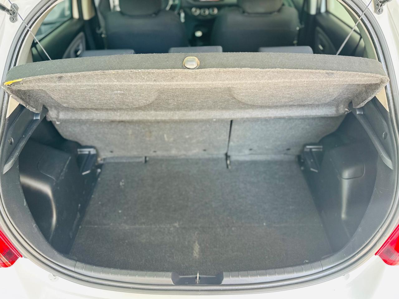Toyota Yaris 1.0 BENZ 69CV ok neopatentati PERMUTE
