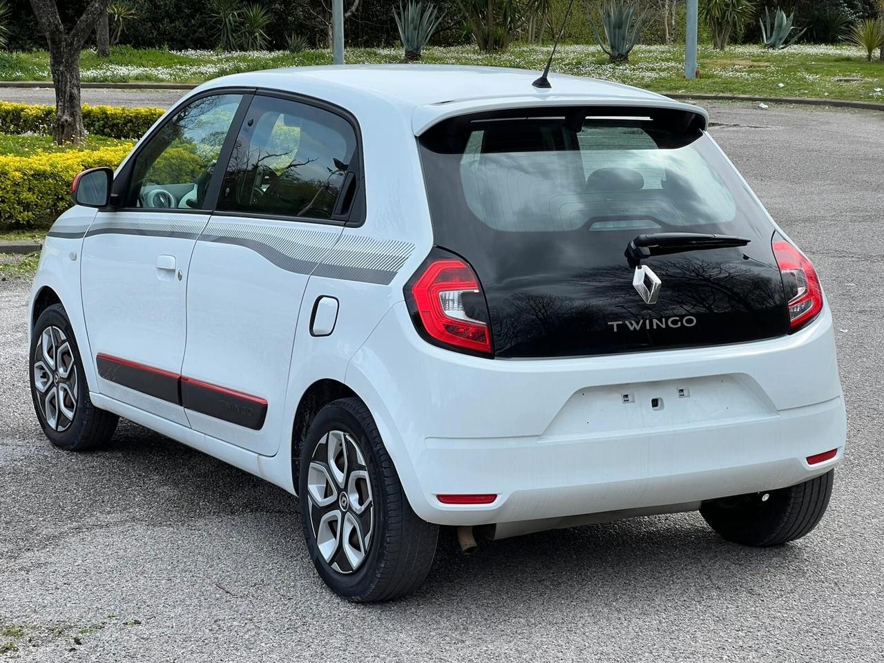 RENAULT TWINGO 1.0 SCe 75cv Duel Sport Edition Red
