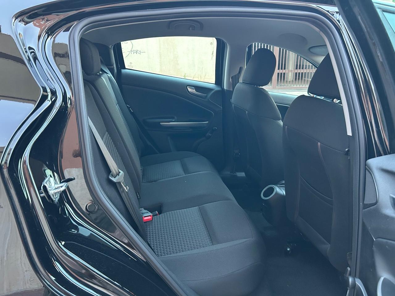 Alfa Romeo Giulietta 1.6 JTDm garanzia di 12 mesi