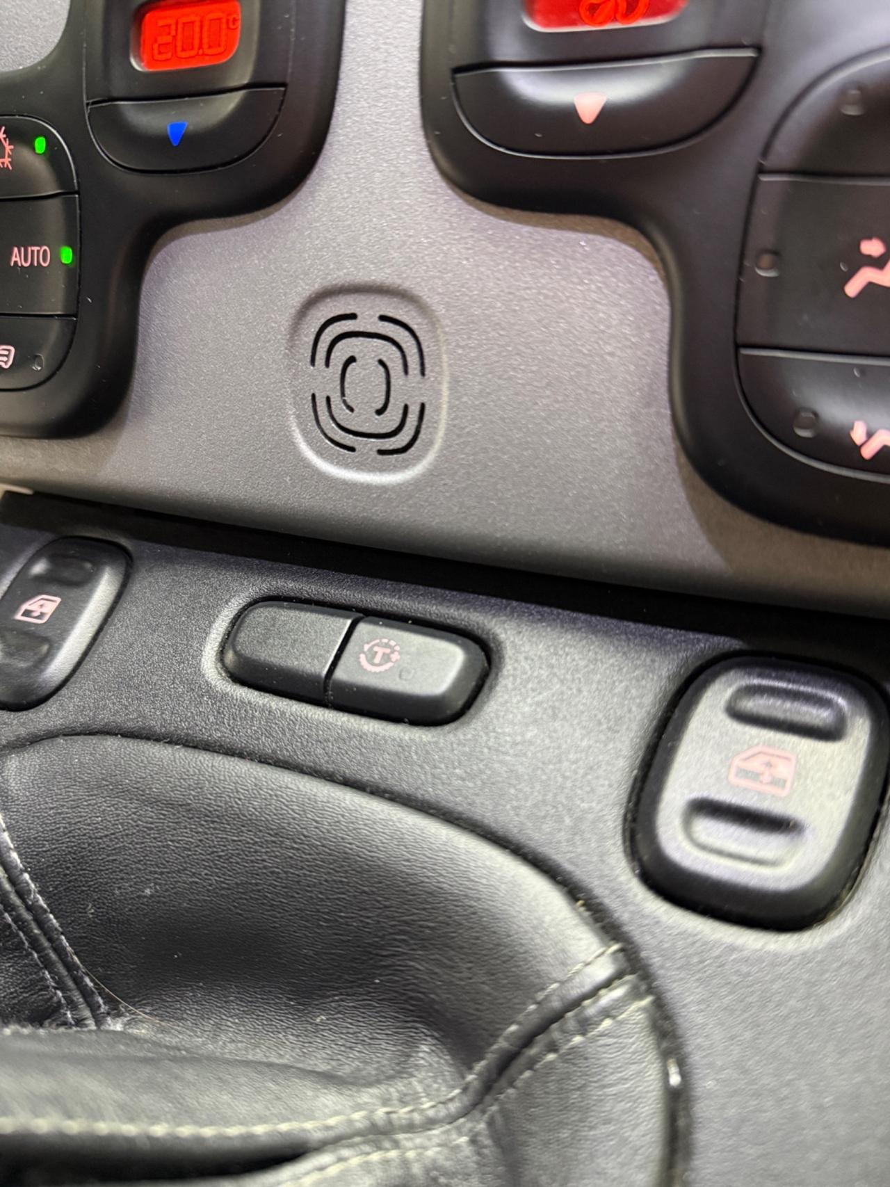 Fiat Panda 1.3 MJT 95 CV S&S City Cross