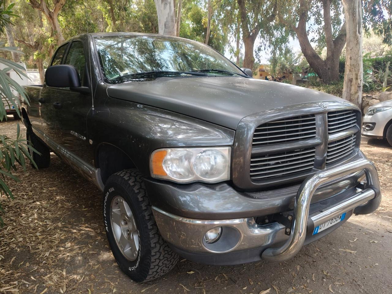 Dodge RAM SLT Long Cab