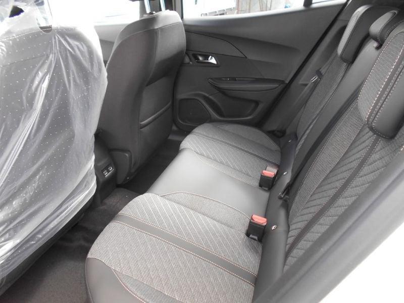 Peugeot 2008 100 Allure Retrocamera CBC