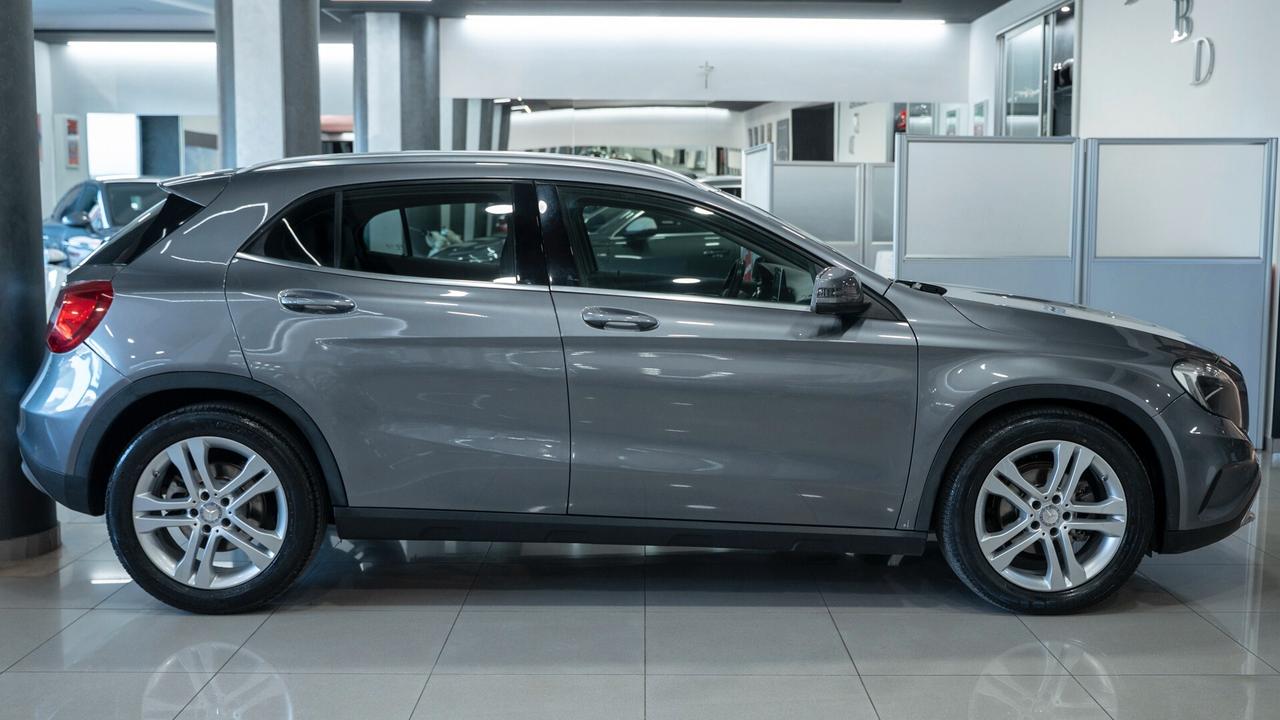 Mercedes-benz GLA 200 D (cdi) SPORT AUTO NAVI PELLE FULL OPTIONAL