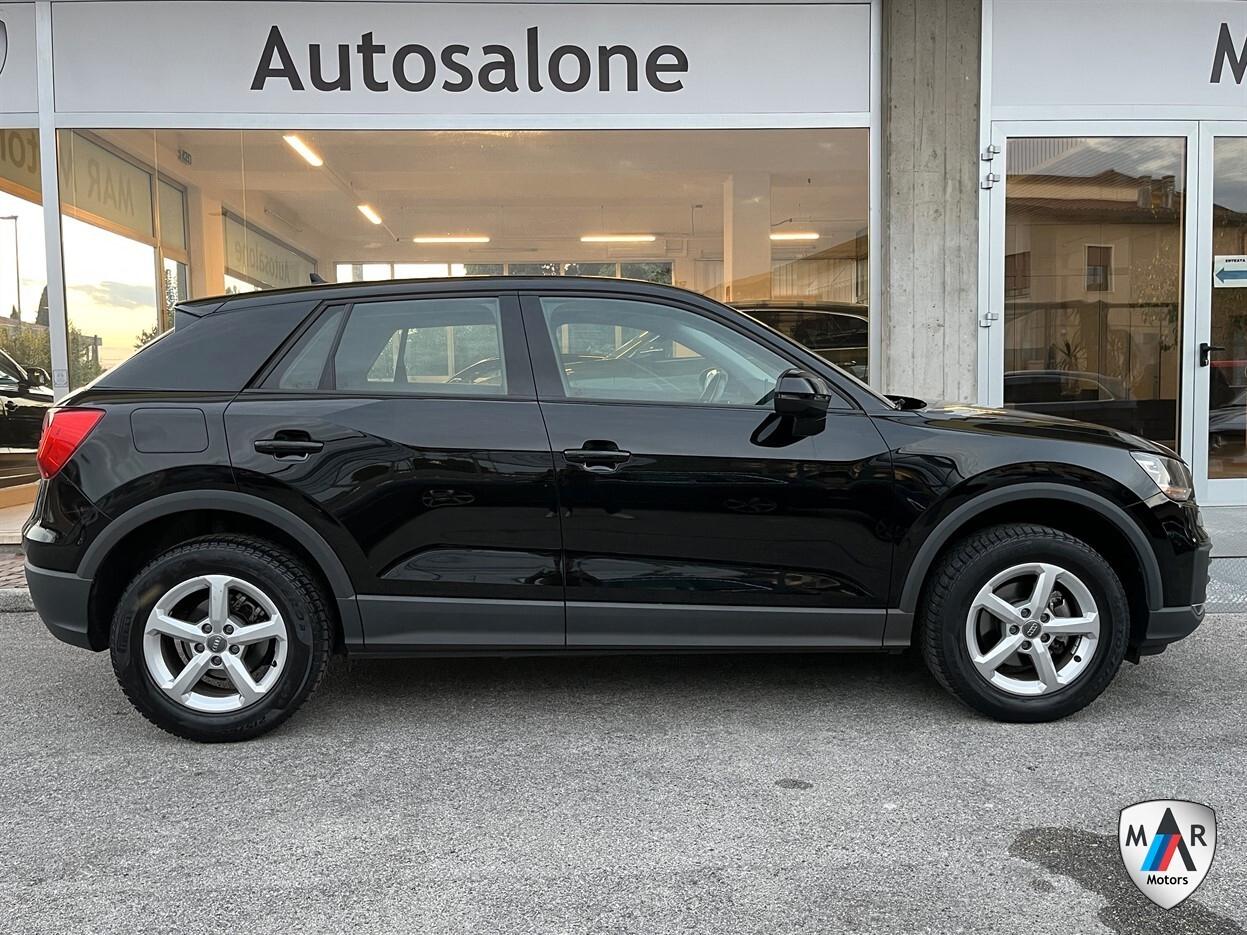 Audi Q2 30 TFSI S tronic Business