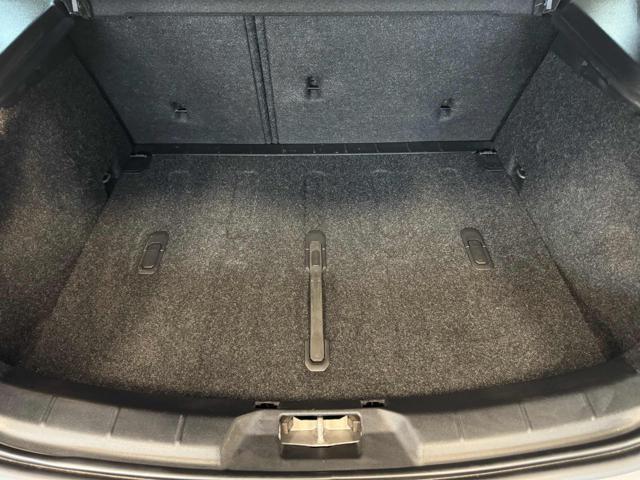 VOLVO V40 Cross Country D2 Business Plus