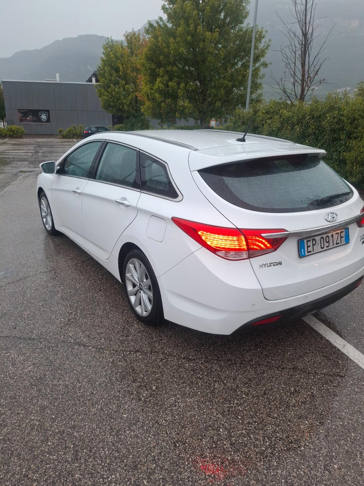 Hyundai i40 Wagon 1.7 CRDi 115CV per neopatentati