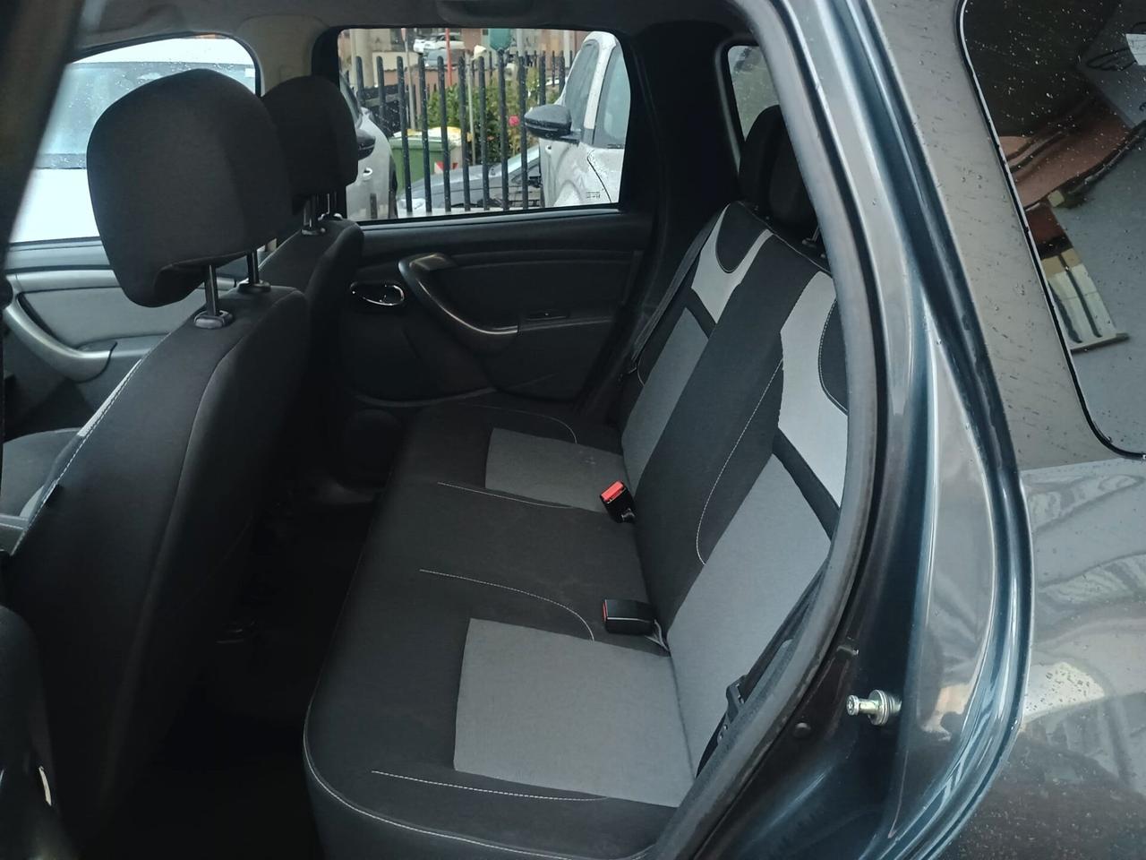 Dacia Duster 1.5 dCi 110CV 4x2 Serie Lim. Black Shadow