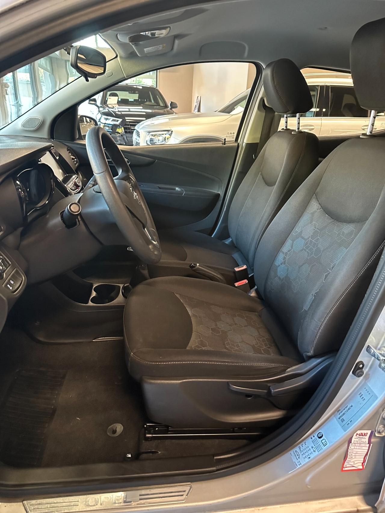 Opel Karl Rocks 1.0