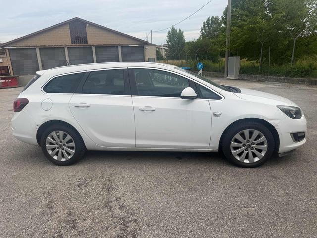 OPEL Astra 1.7 CDTI 110CV S&Tourer Cosmo senza lavoro da fare