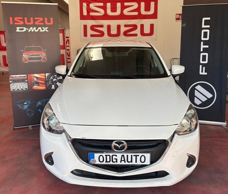 MAZDA 2 serie 3 Ben. 1.5 CV 75 per NEOPATENTATI Km 91.269 tagliandati Garanzia 12 mesi