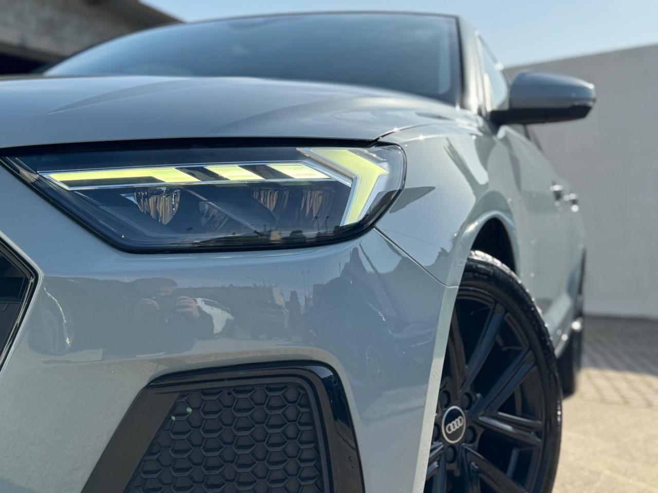 Audi A1 SPB 30 TFSI S tronic line edition