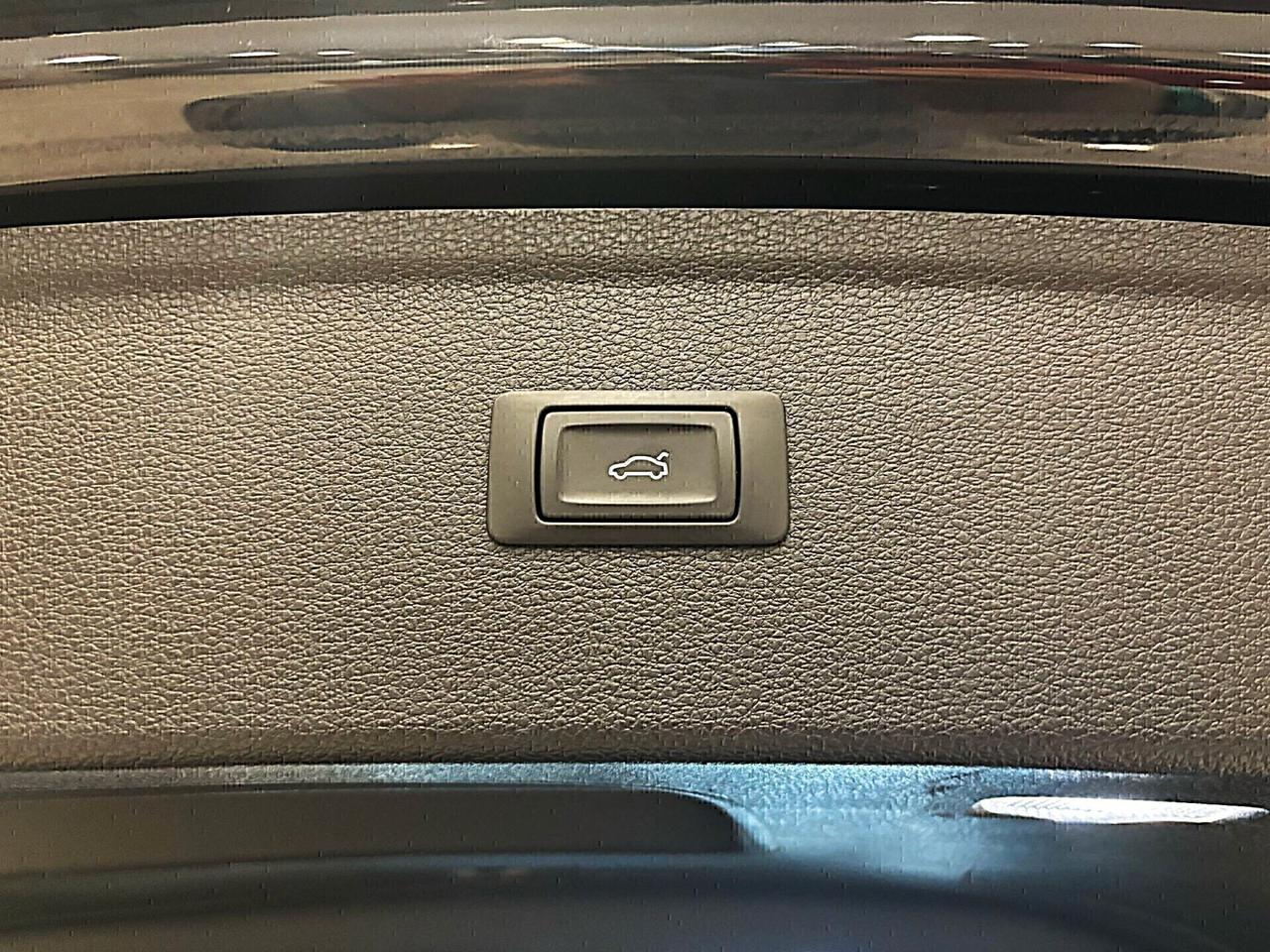 Audi Q5 2.0 TDI 190CV QUATTRO *TETTO-PELLE-XENO*