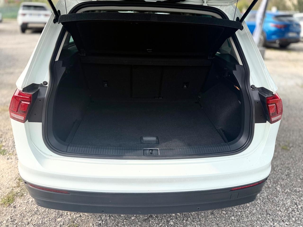 WV TIGUAN 2.0 TDI DSG* COCKPIT*NAVI*AUTOM