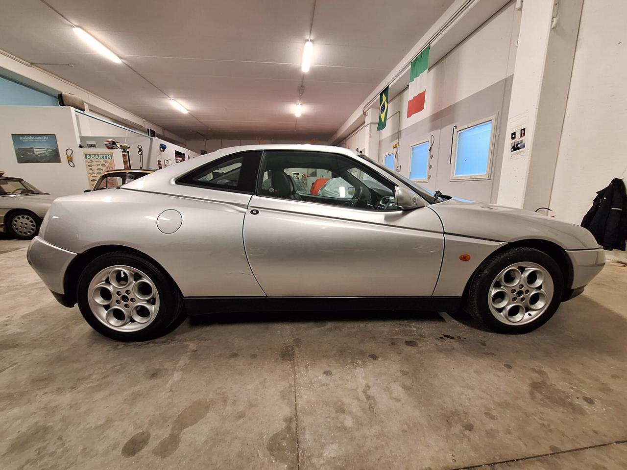 Alfa Romeo GTV turbo