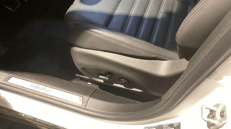 Alfa Romeo Tonale Tonale 1.3 280 CV PHEV AT6 Q4 Veloce