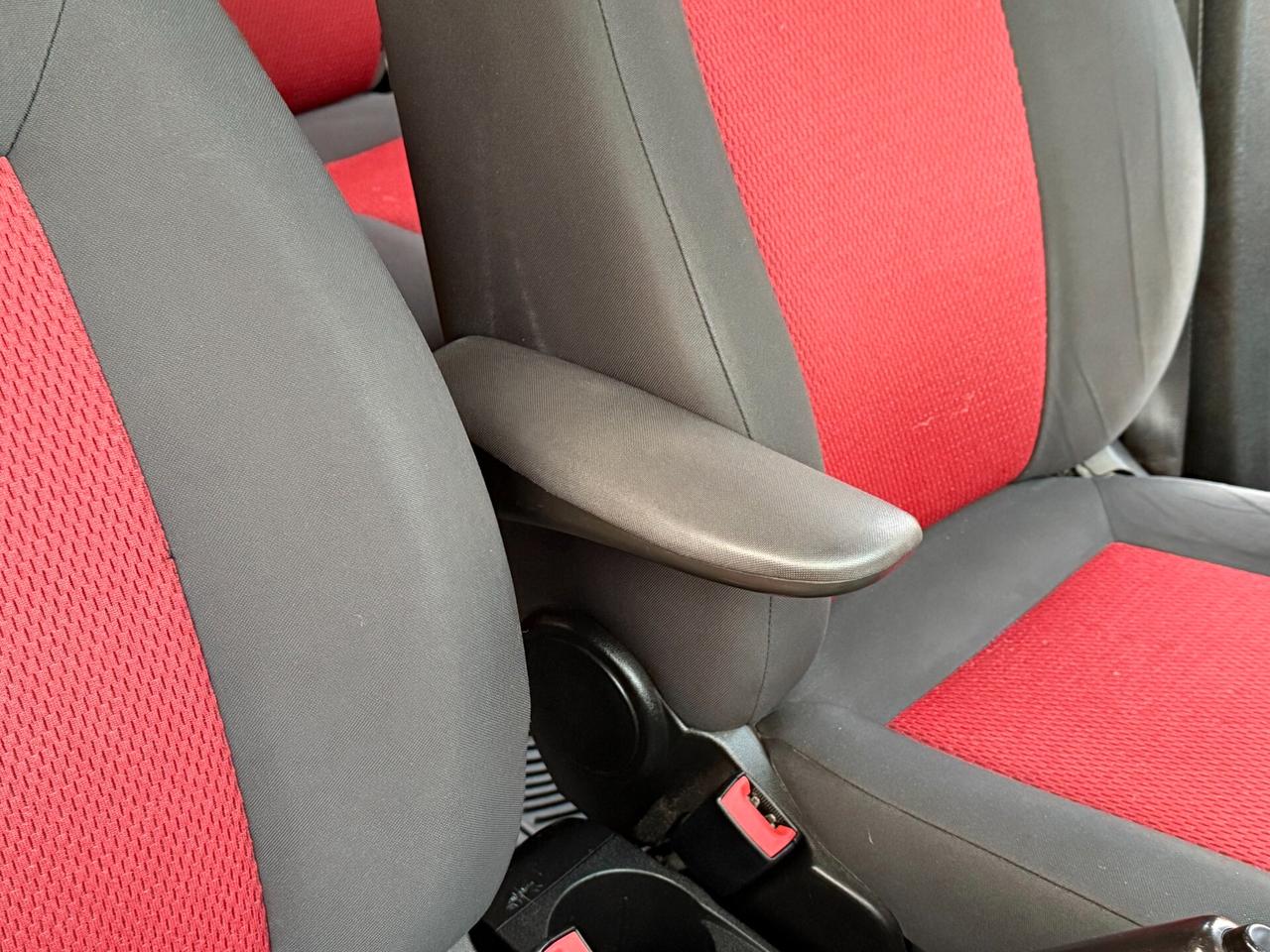 Fiat Doblò 1.6 MJT 90CV Emotion AUTOVETTURA - 2012