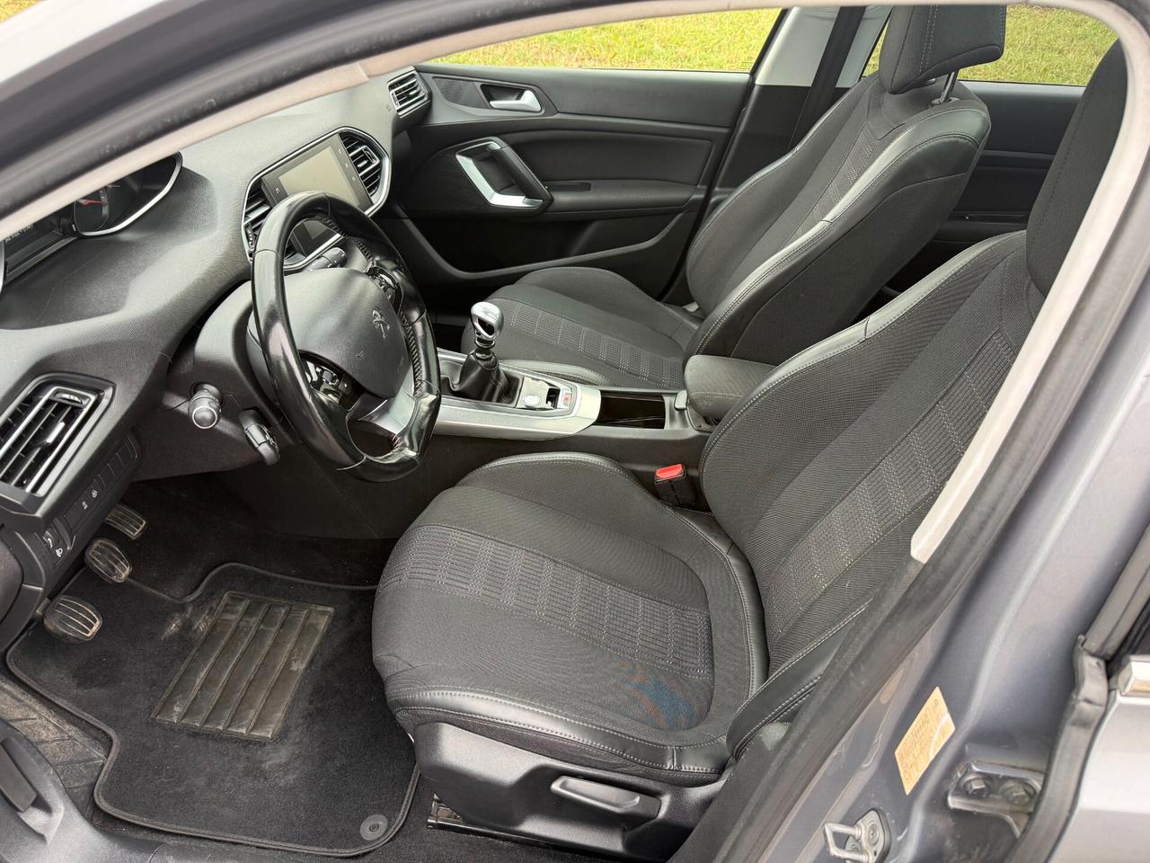 Peugeot 308 BlueHDi 120 S&S EAT6 SW GT Line*NAVI*EURO6B*