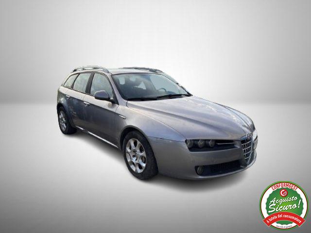 ALFA ROMEO 159 1.9 JTDm 16V Sportwagon Distinctive