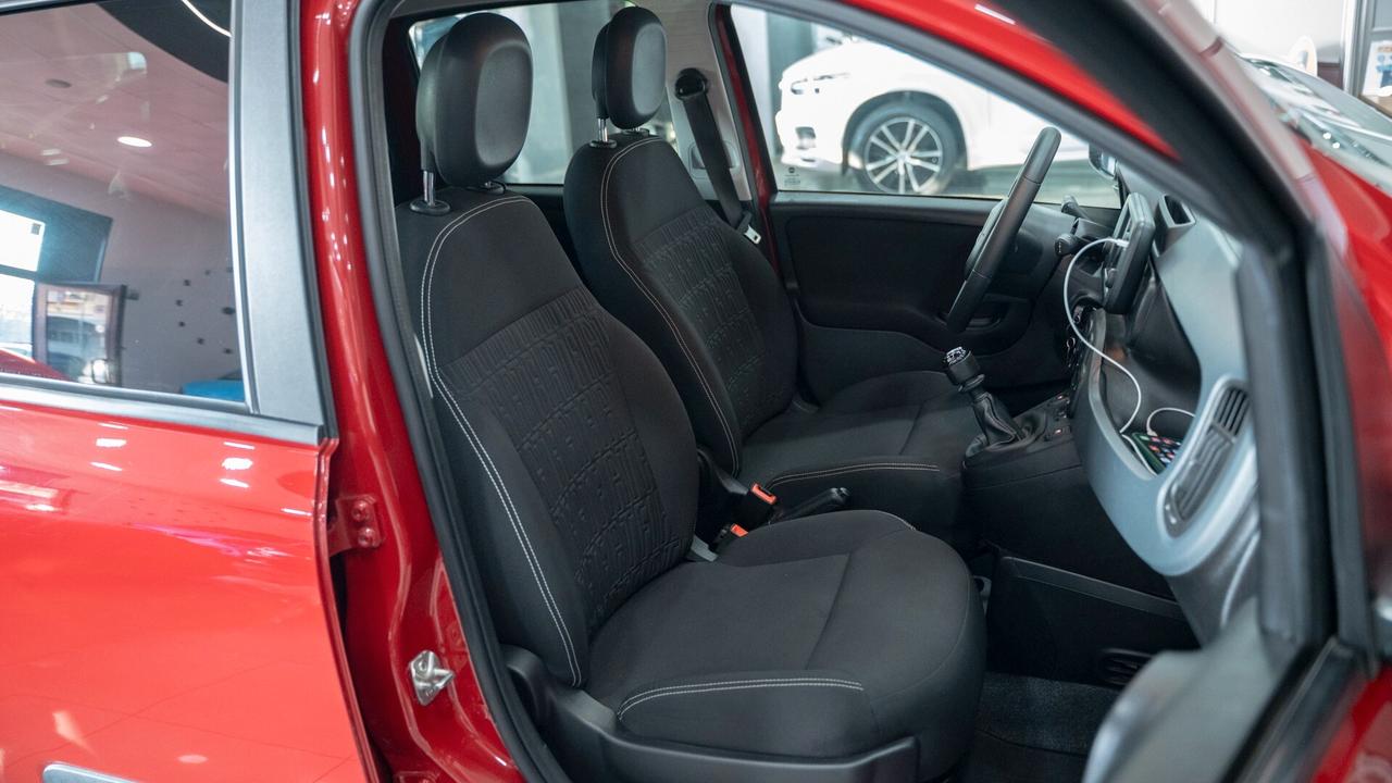 Fiat Panda 1.0 CITY CROSS 70 CV HYBRID CARPLAY LED NO VINCOLI