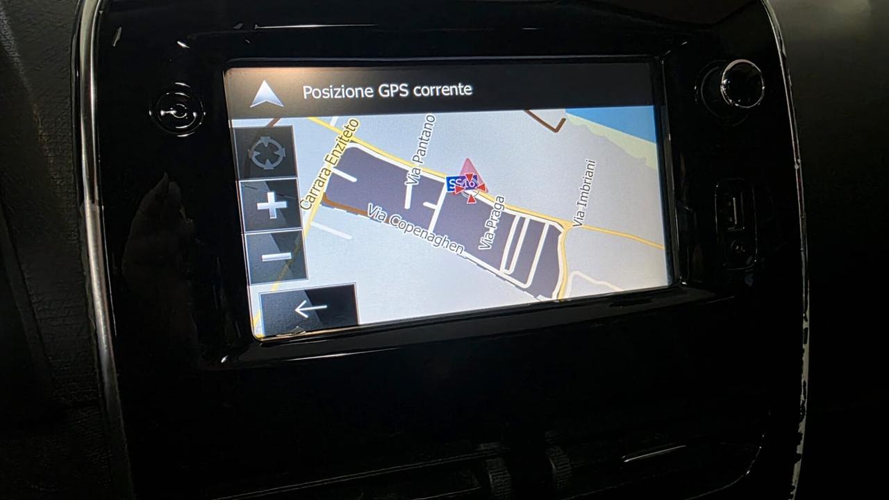 Renault Clio 1.2 75CV GPL 5 porte Costume National