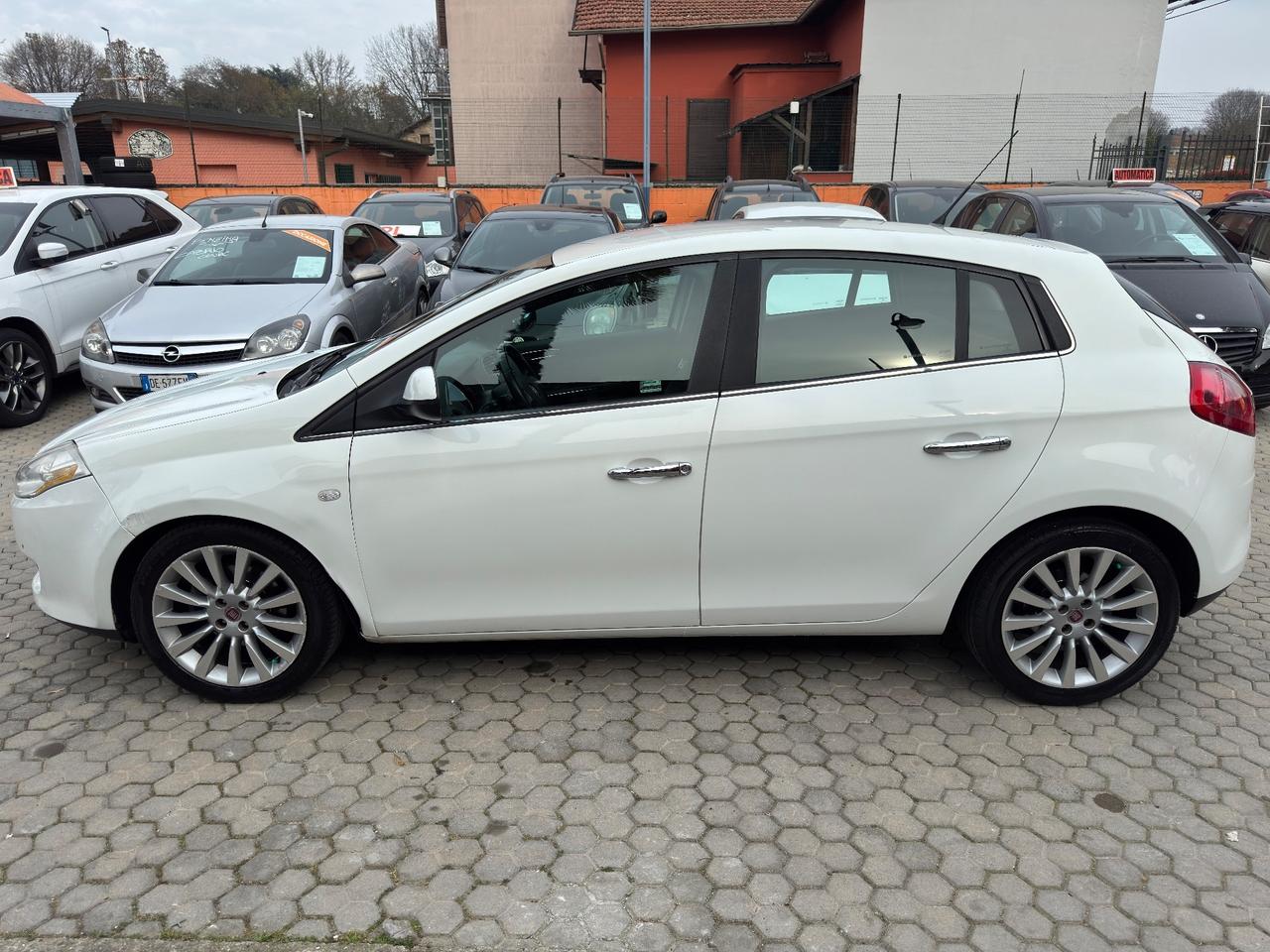 Fiat Bravo 1.4 T-jet 120 CV Dynamic ADATTA A NEOPATENTATI