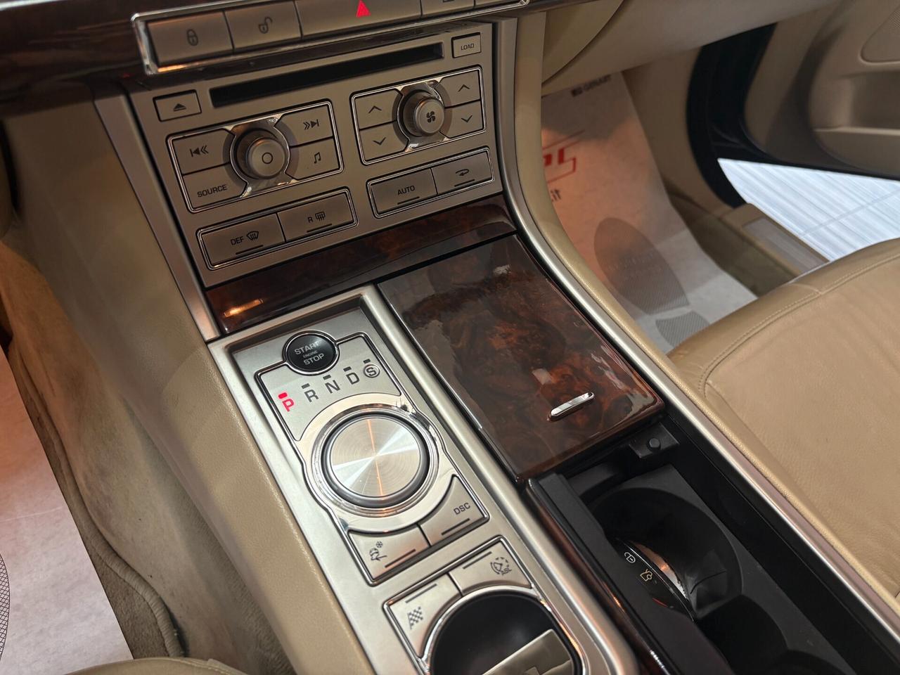Jaguar XF 3.0d V6 Premium Luxury Automatica ITALIANA