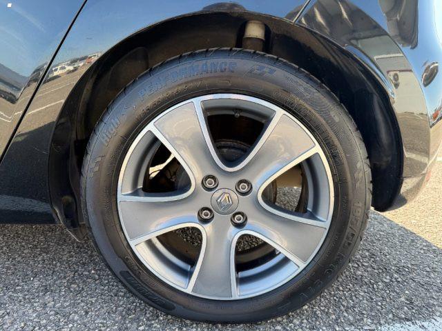 RENAULT Clio 1.2 75CV 5 porte Costume National