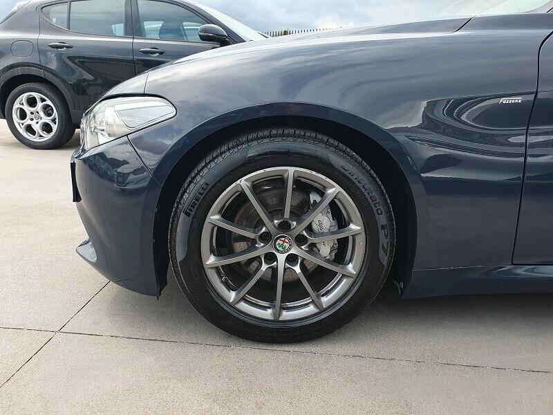ALFA ROMEO Giulia 2.2 TD 190CV SUPER XENO PARK CAM