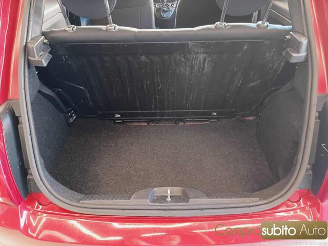FIAT 500 1.0 Hybrid Red