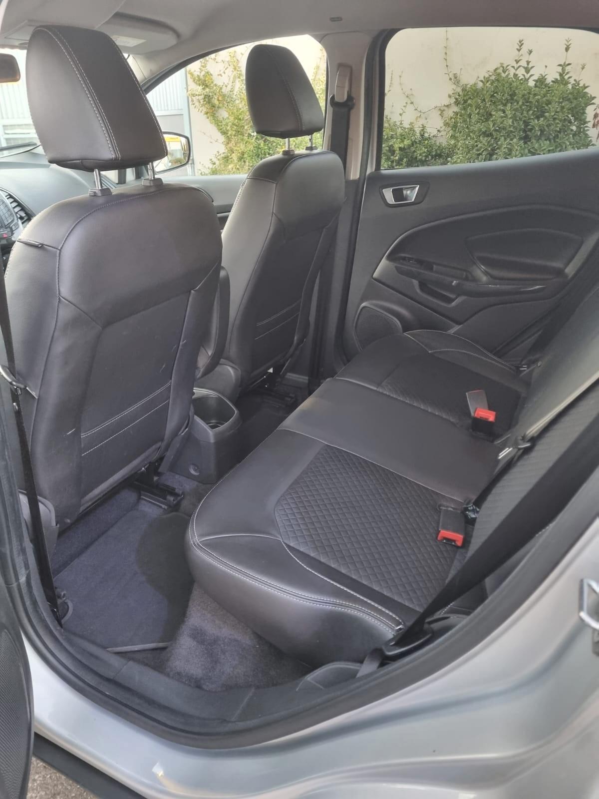 Ford EcoSport 1.5 110 CV Powershift Business