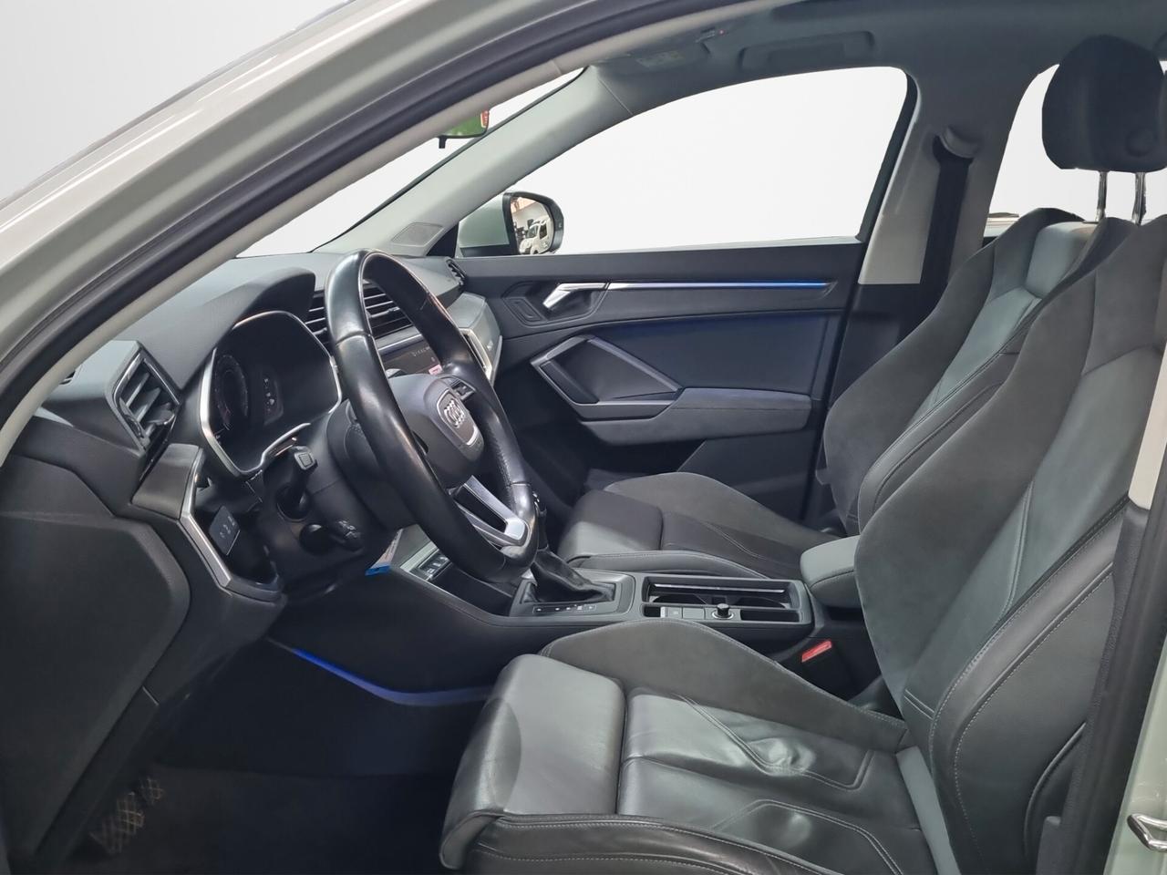 Audi Q3 SPORTBACK 35 TDI S tronic line edition