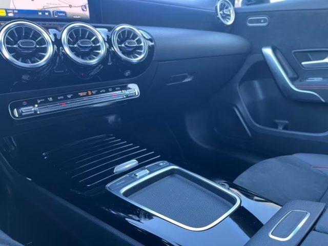MERCEDES-BENZ A 200 d Premium Amg - MULTIBEAM CAMERA