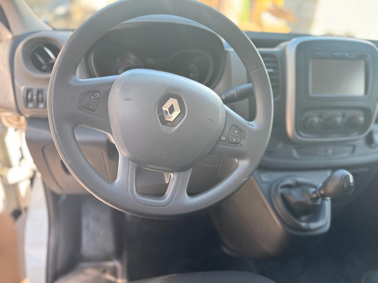 RENAULT TRAFIC T29 TETTO ALTO