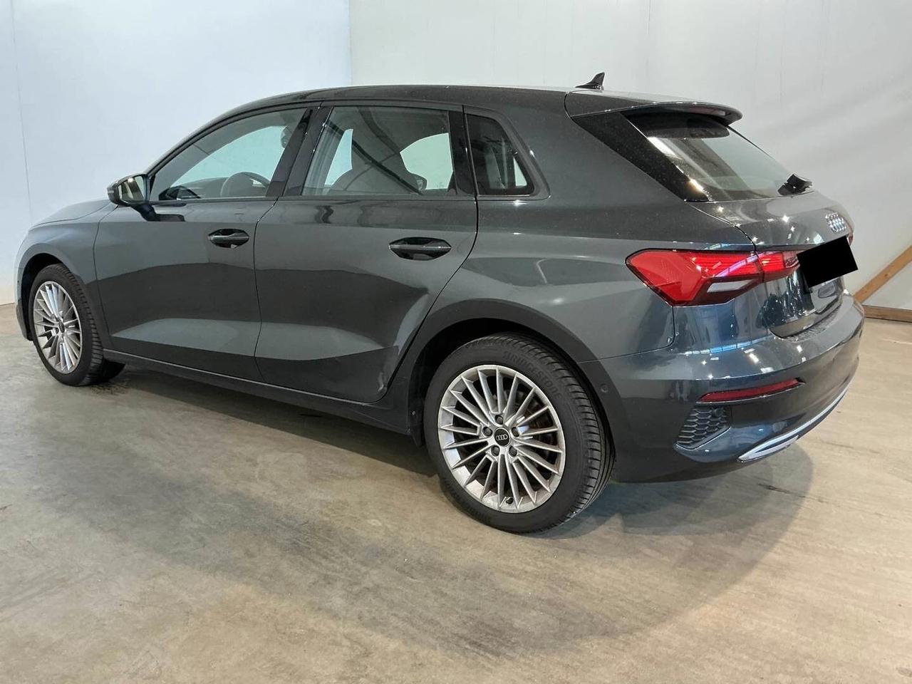Audi A3 sportback 35 TDI S tronic / PELLE / CAMERA / NAVI