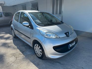 Peugeot 107 1.0 5 PORTE