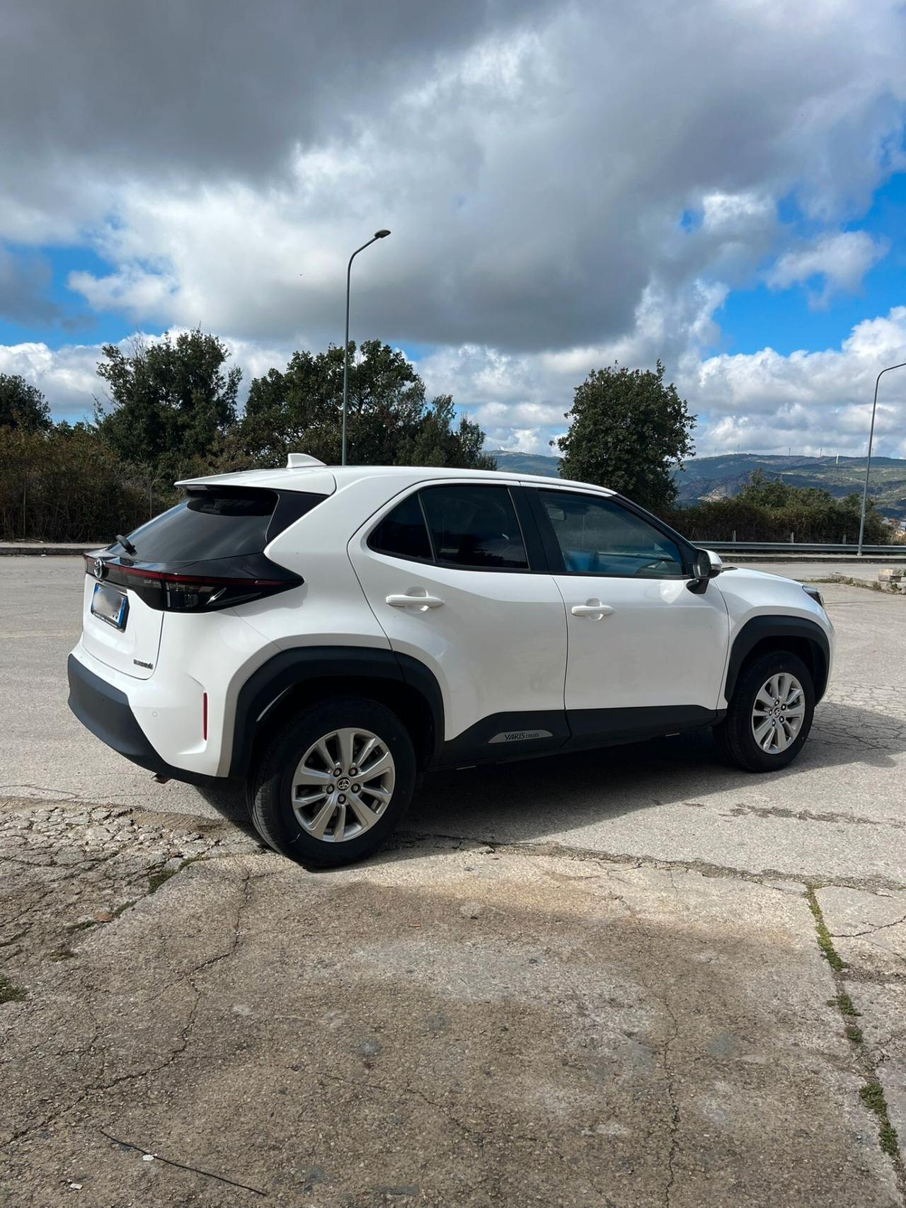 Toyota Yaris Cross HYBRID ACTIVE