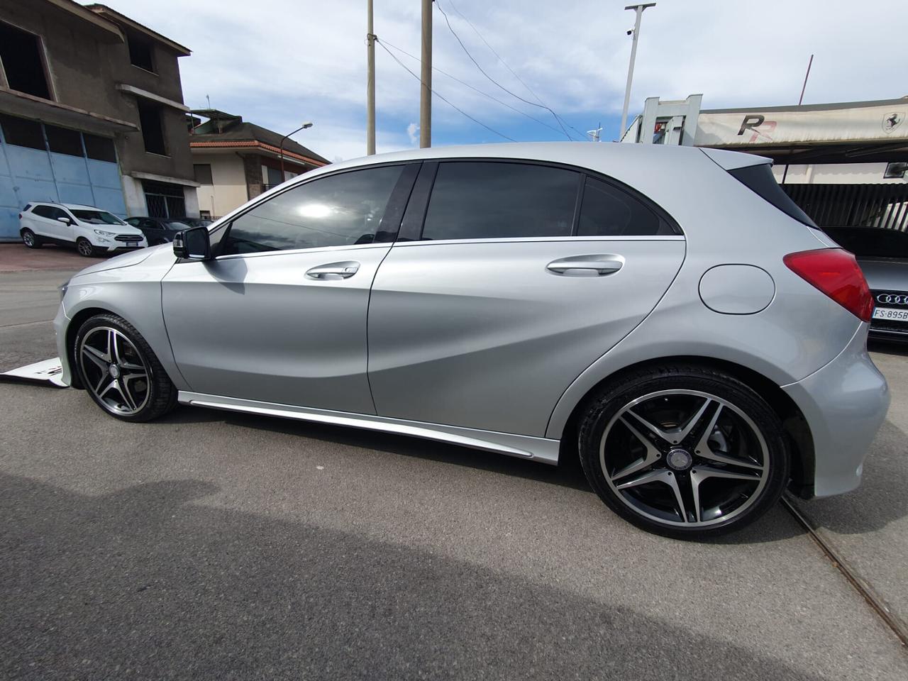 Mercedes-benz A 180 200 CDI BlueEFFICIENCY Premium