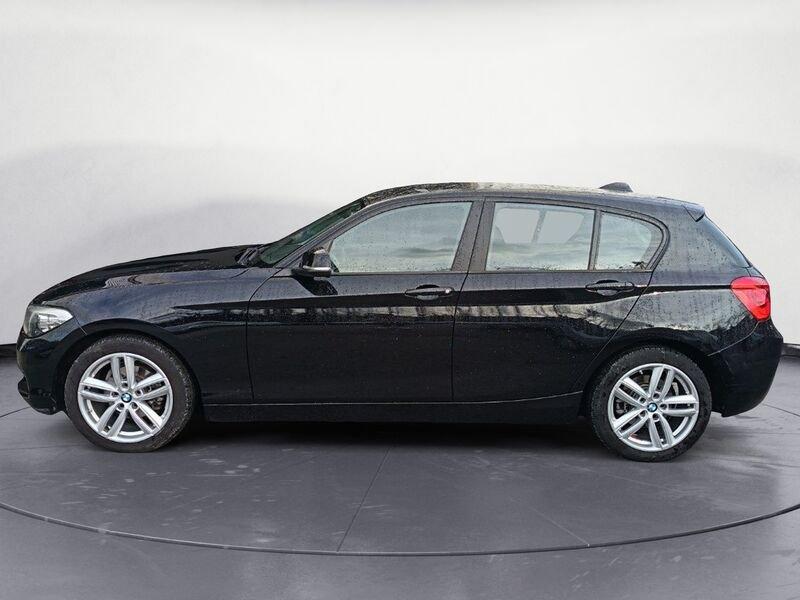 BMW Serie 1 F/20-21 2015 116d Advantage 5p
