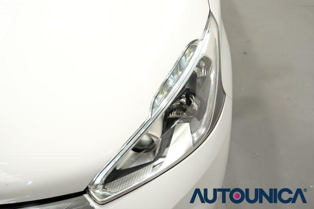 PEUGEOT 208 PURETECH 82CV 5 PORTE ACTIVE NEOPATENTATI